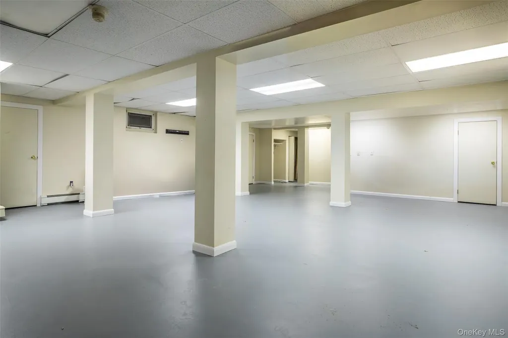 7 Brookridge Road New Rochelle NY 10804
