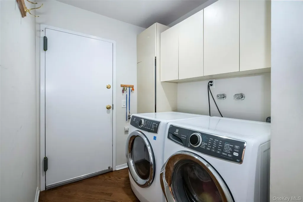 7 Brookridge Road New Rochelle NY 10804