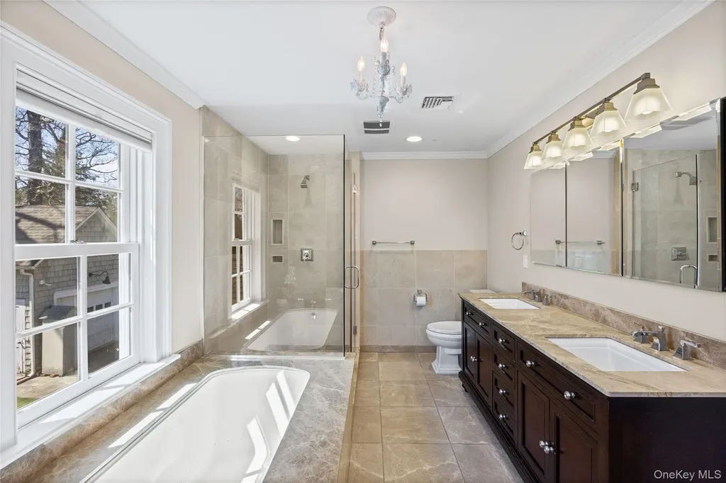 8 Terrell Lane Stony Brook NY 11790