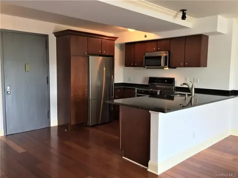 1 S Astor Street Irvington NY 10533