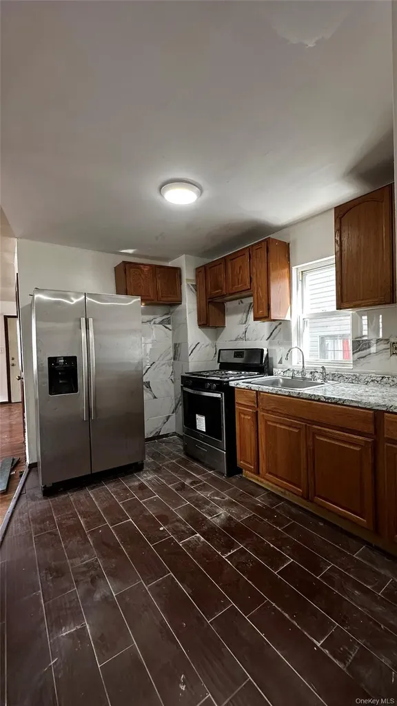 19128 114th Drive Saint Albans NY 11412