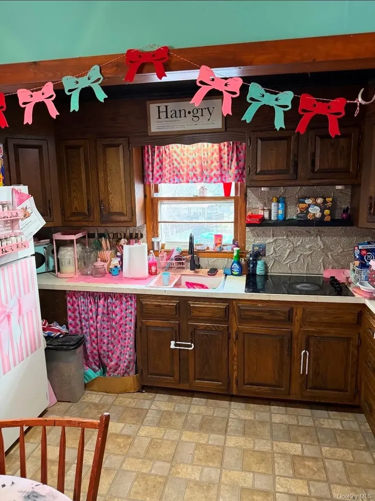 32 Cedar Lane Wingdale NY 12594