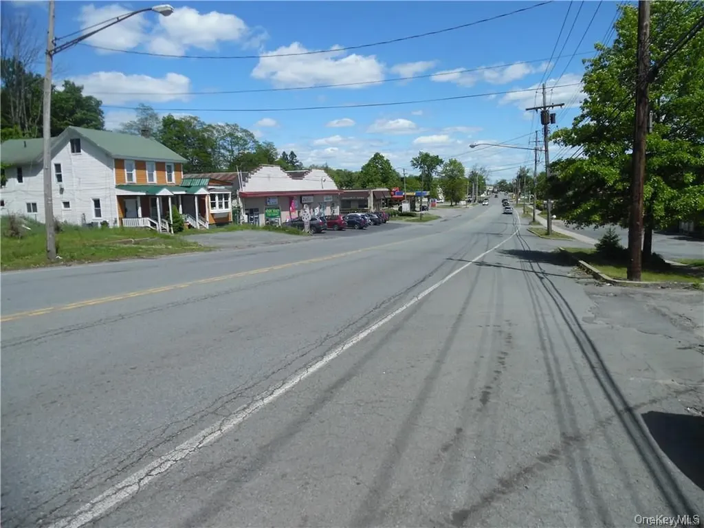 371 E Broadway Monticello NY 12701