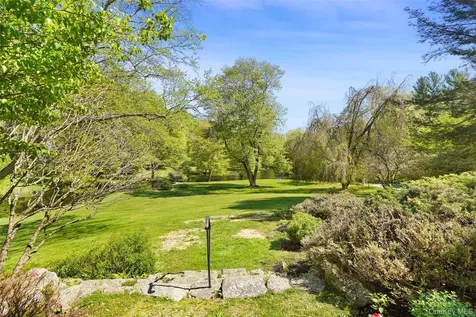 123 & 135 Mianus River Road Bedford NY 10506