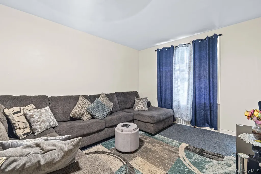 2105 Wallace Avenue Bronx NY 10462