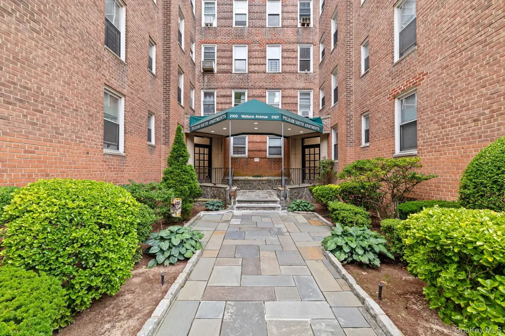 2105 Wallace Avenue Bronx NY 10462