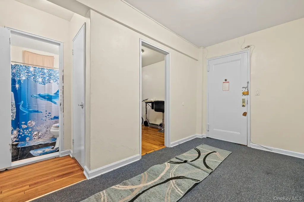 2105 Wallace Avenue Bronx NY 10462