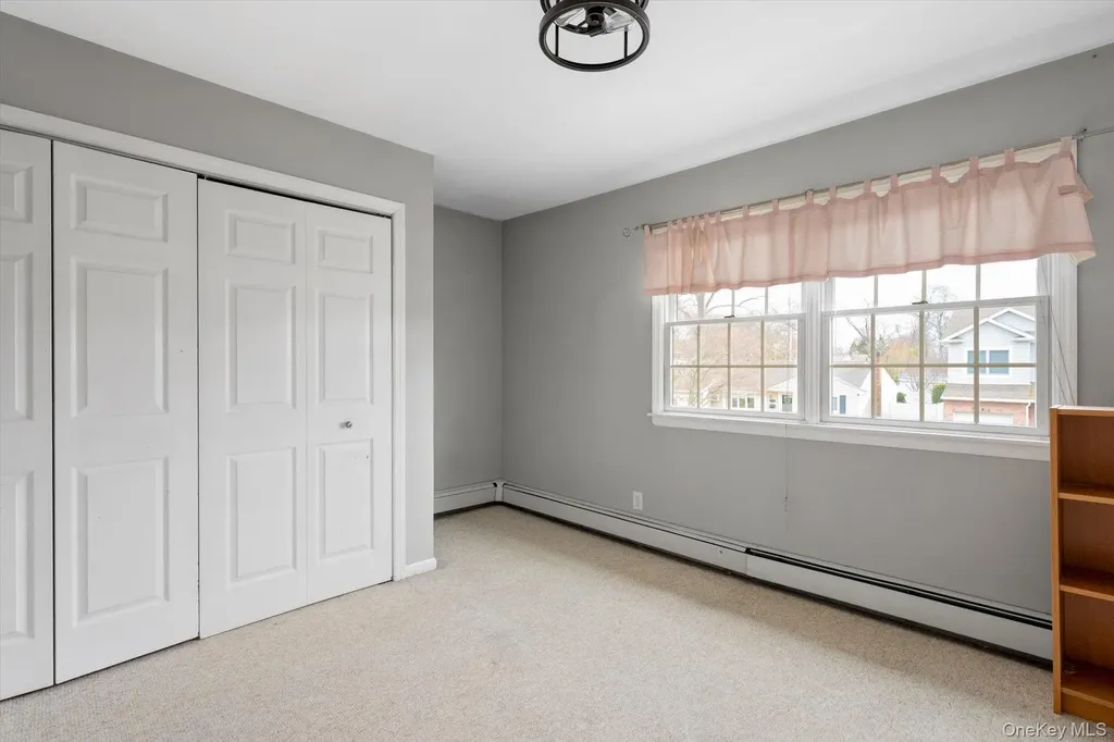 3585 Amherst Drive Wantagh NY 11793