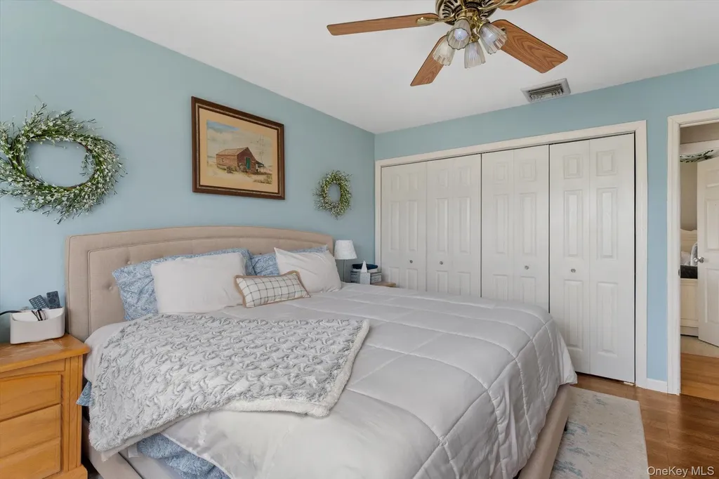 3585 Amherst Drive Wantagh NY 11793
