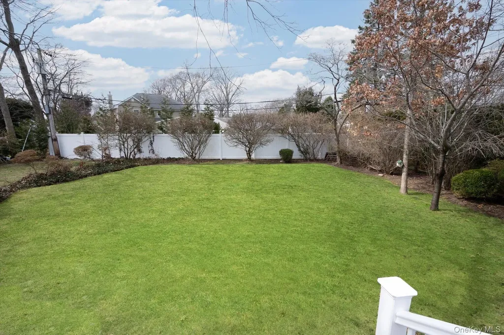 3585 Amherst Drive Wantagh NY 11793