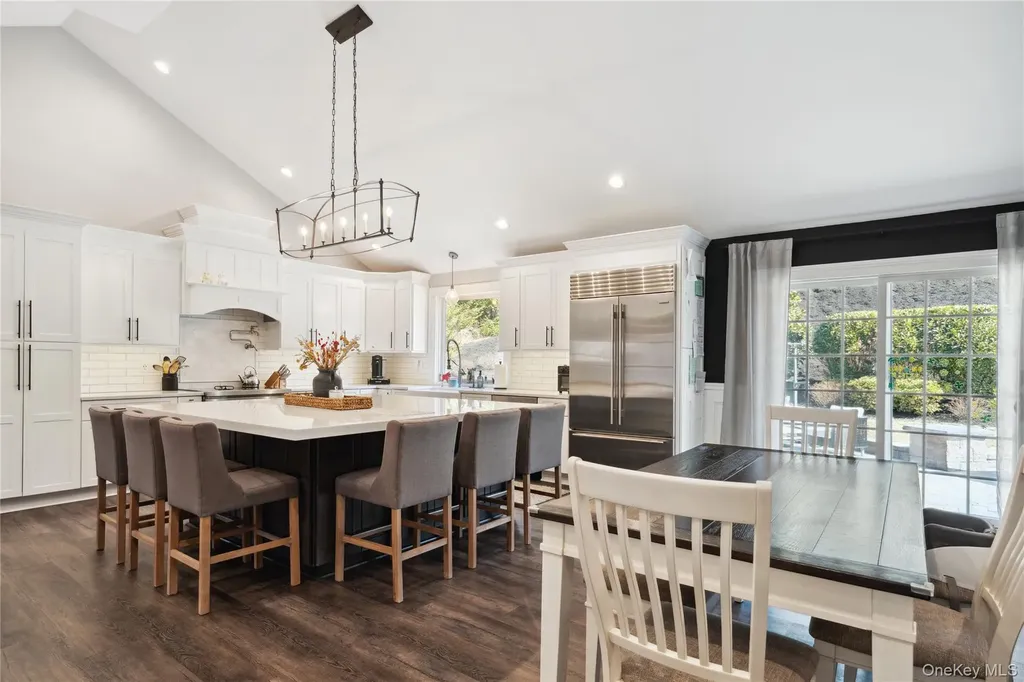 1 Valley Avenue Smithtown NY 11787