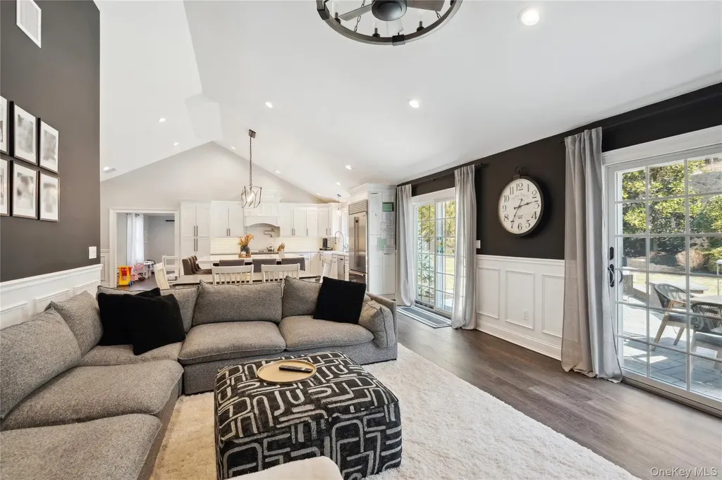 1 Valley Avenue Smithtown NY 11787