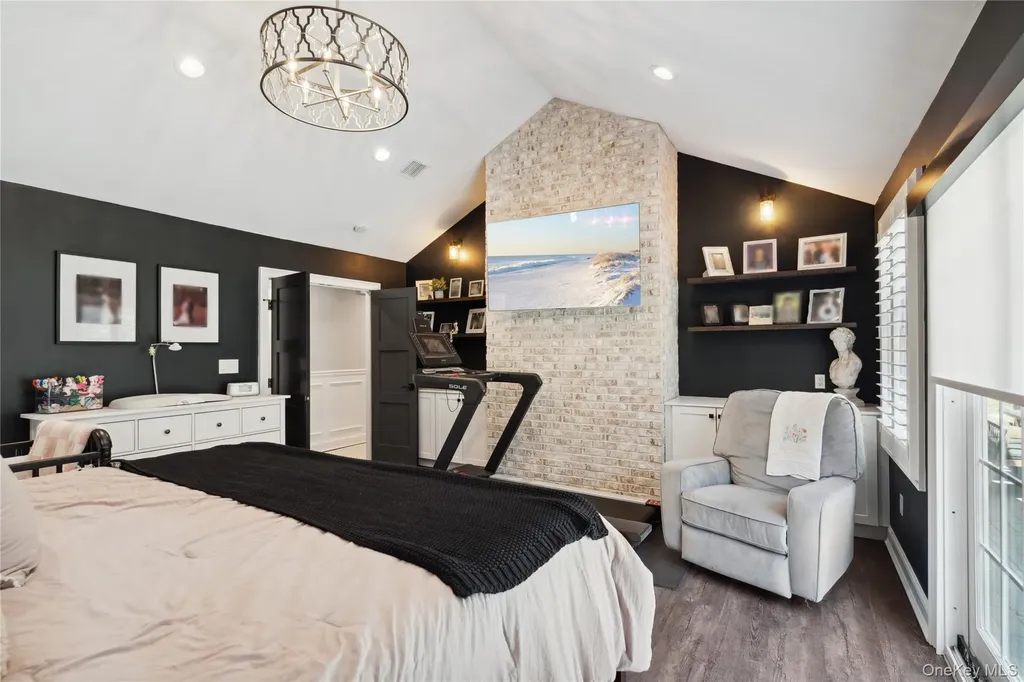 1 Valley Avenue Smithtown NY 11787