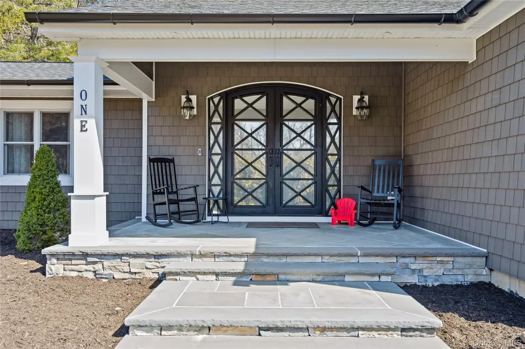 1 Valley Avenue Smithtown NY 11787
