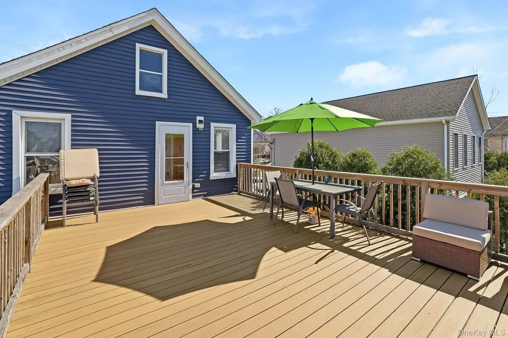 11 S Cedar Street Beacon NY 12508