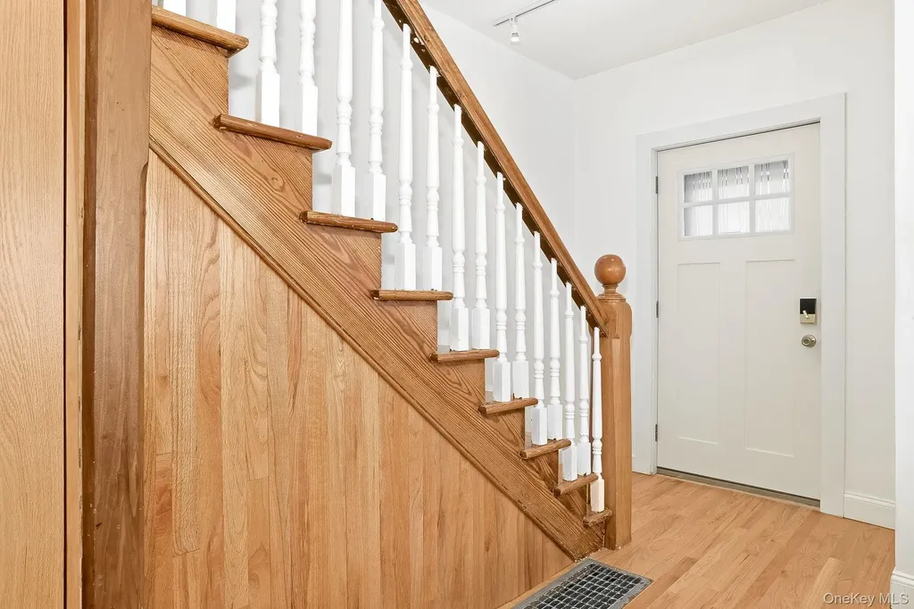 11 S Cedar Street Beacon NY 12508