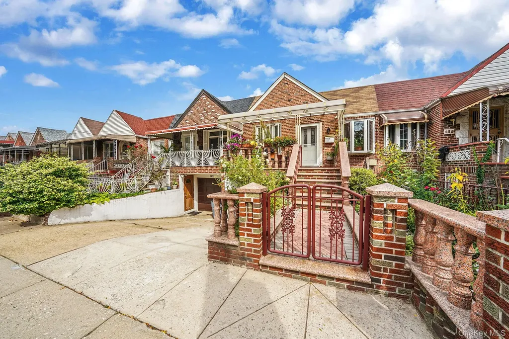 133 E 87th Street Brooklyn NY 11236