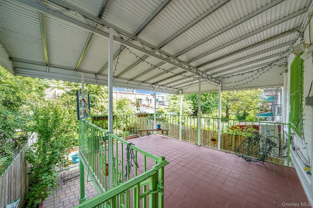 133 E 87th Street Brooklyn NY 11236