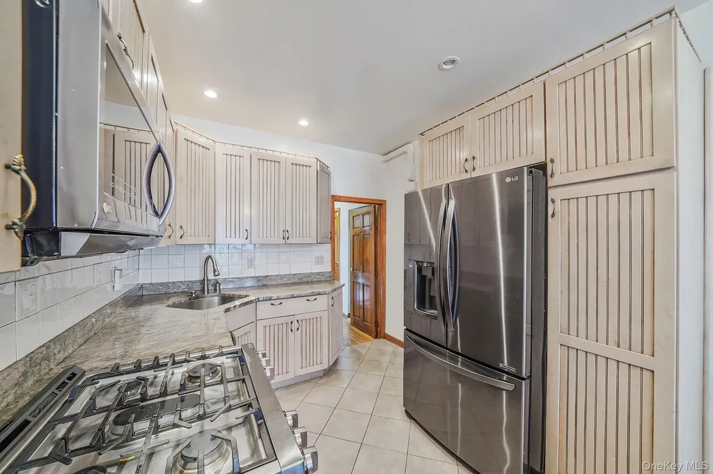 133 E 87th Street Brooklyn NY 11236