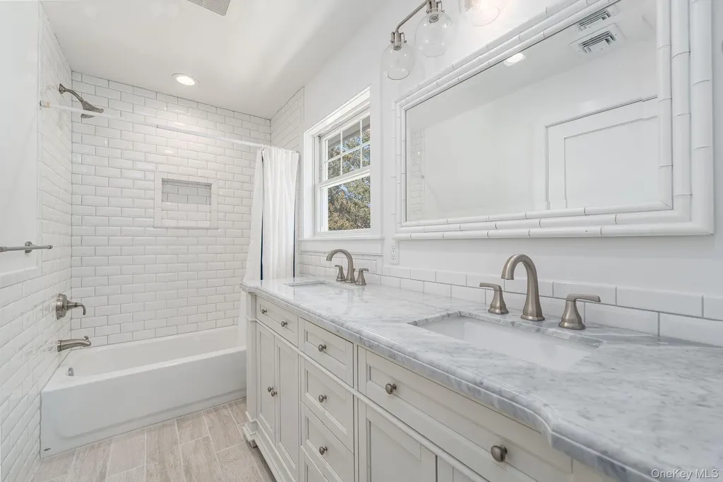 254 Overlook Drive Aquebogue NY 11931