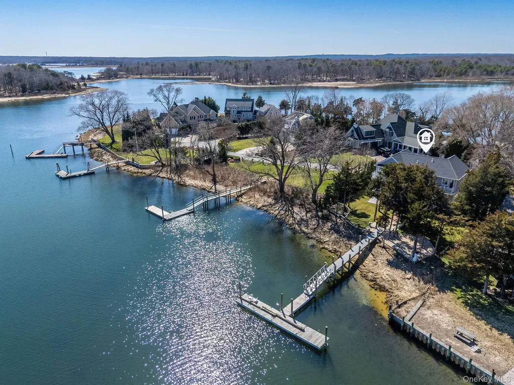 254 Overlook Drive Aquebogue NY 11931