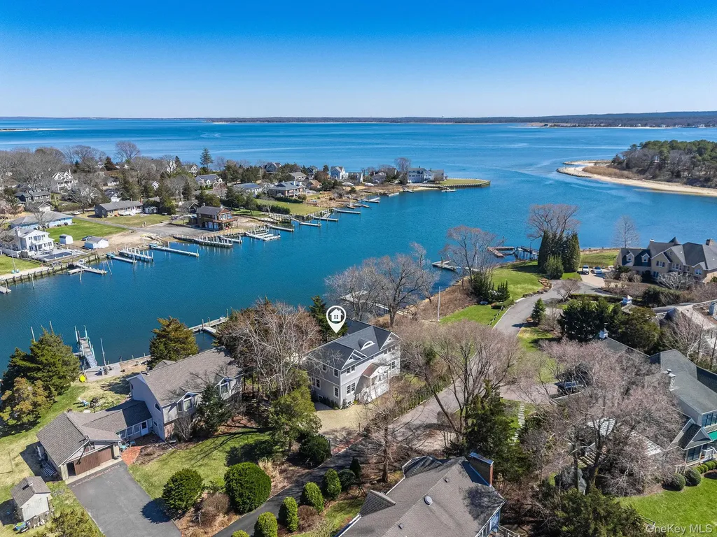 254 Overlook Drive Aquebogue NY 11931