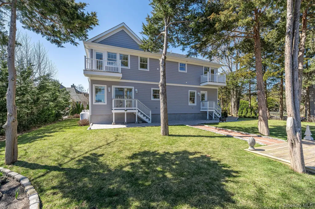 254 Overlook Drive Aquebogue NY 11931