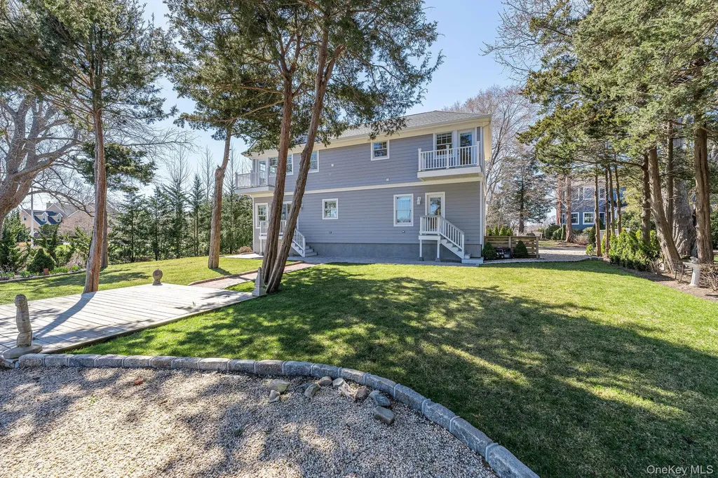 254 Overlook Drive Aquebogue NY 11931