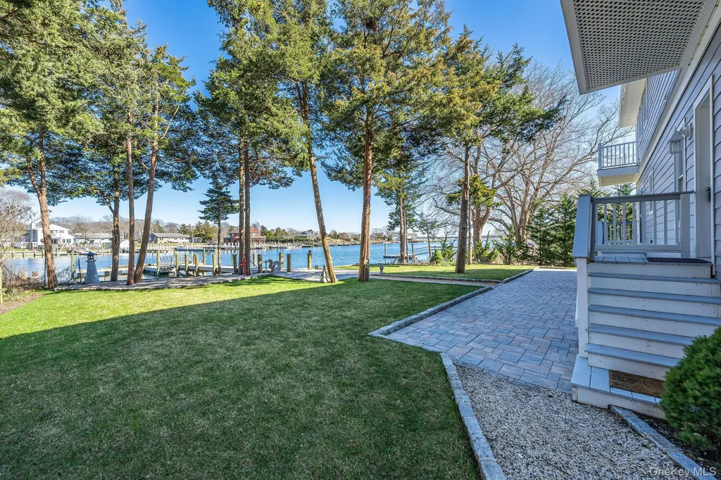 254 Overlook Drive Aquebogue NY 11931