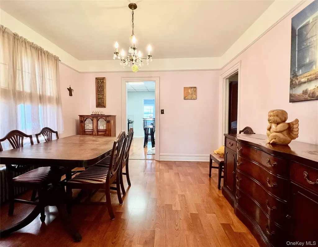 830 Vincent Avenue Bronx NY 10465
