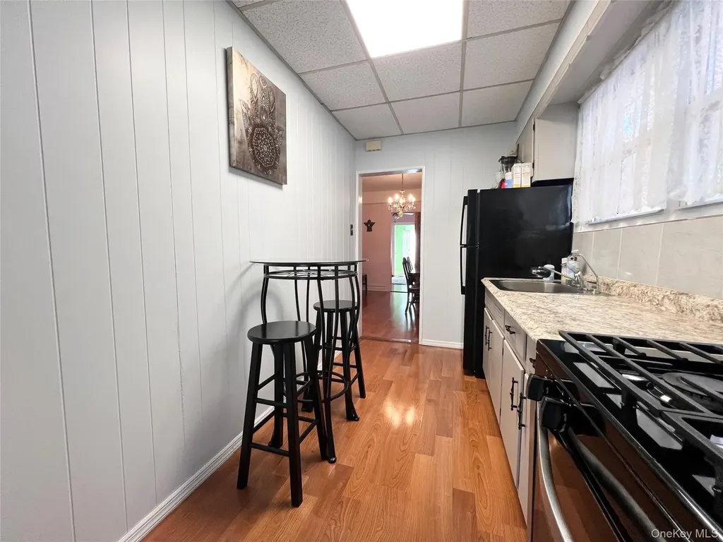 830 Vincent Avenue Bronx NY 10465