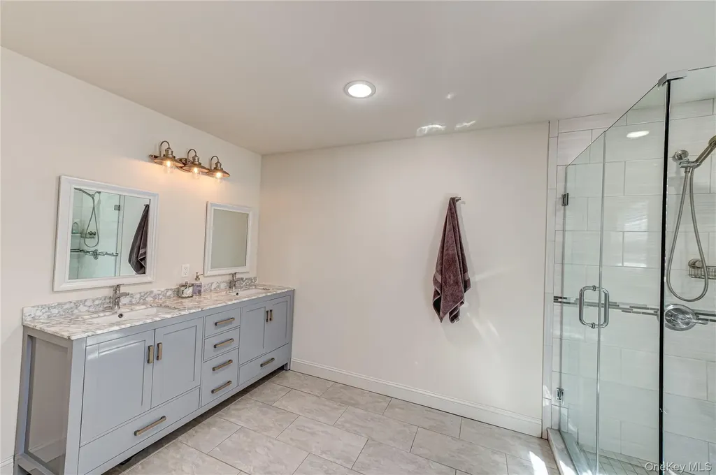 456 Pine Acres Boulevard Brightwaters NY 11718