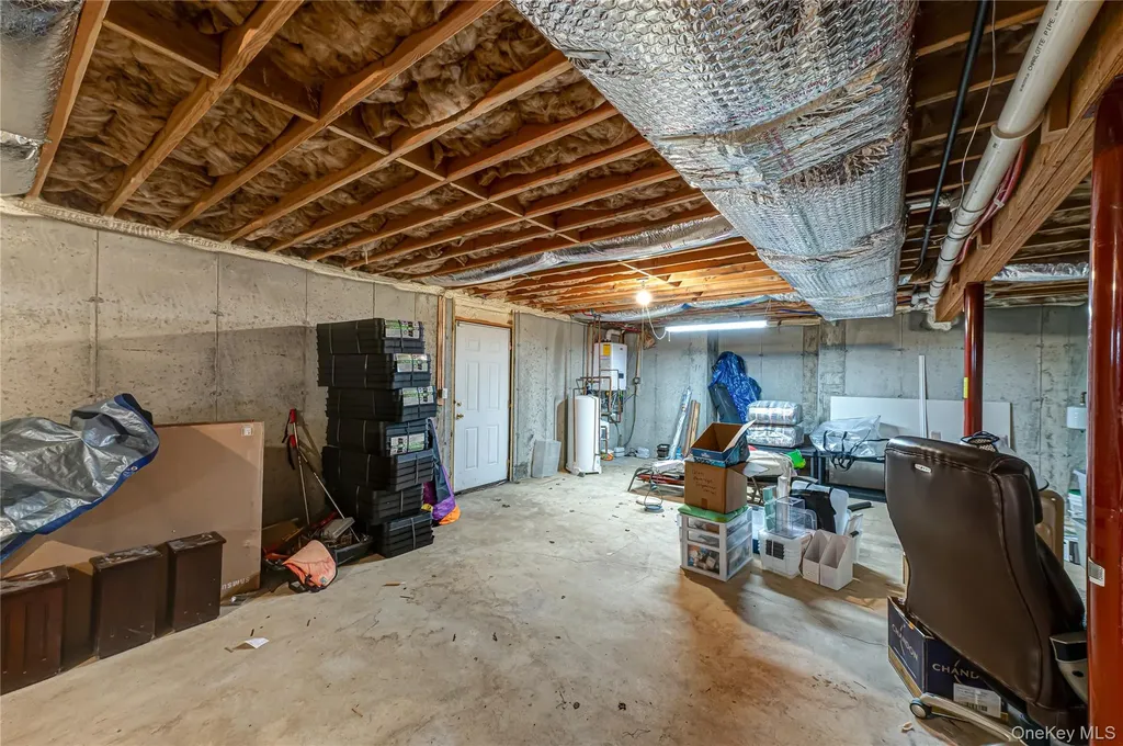 456 Pine Acres Boulevard Brightwaters NY 11718