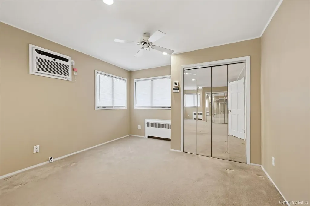 22 Randal Drive Bethpage NY 11714