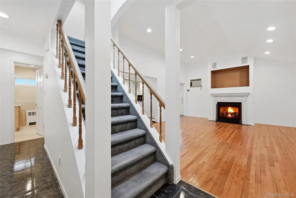 22 Randal Drive Bethpage NY 11714