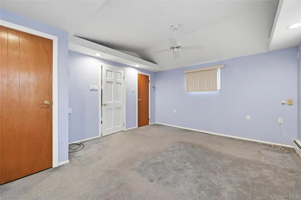 22 Randal Drive Bethpage NY 11714