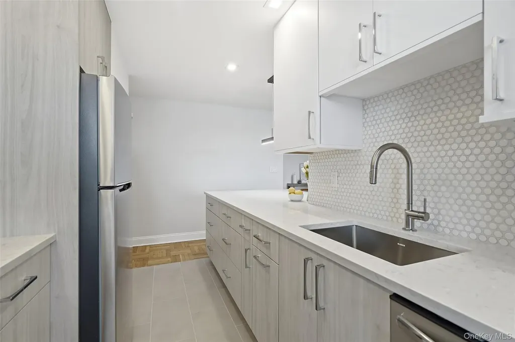 2 Washington Square Larchmont NY 10538