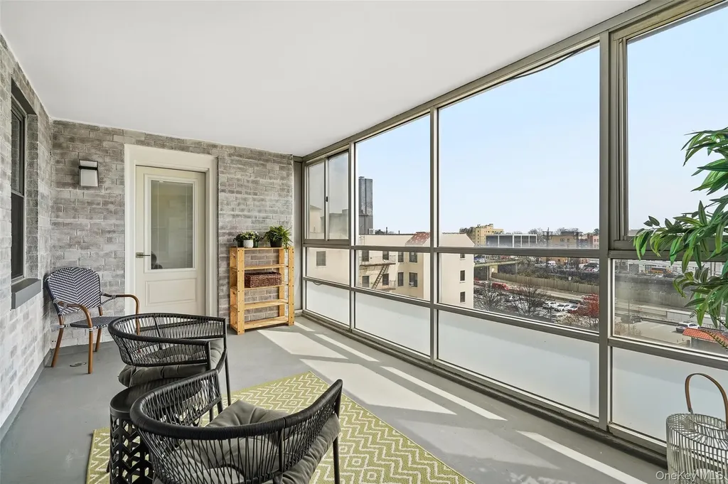 2 Washington Square Larchmont NY 10538