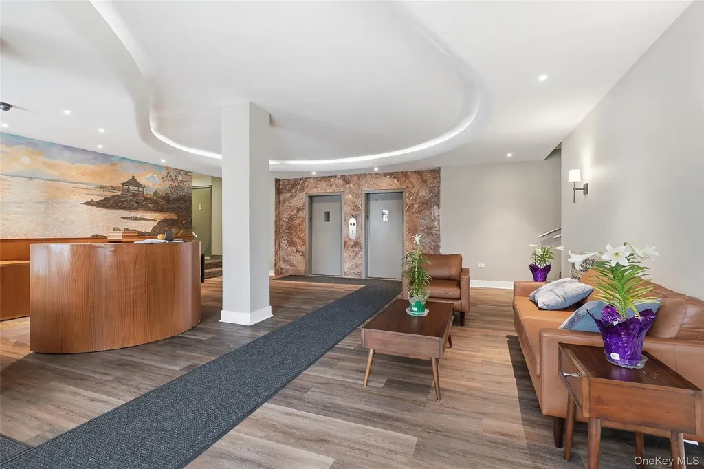 2 Washington Square Larchmont NY 10538