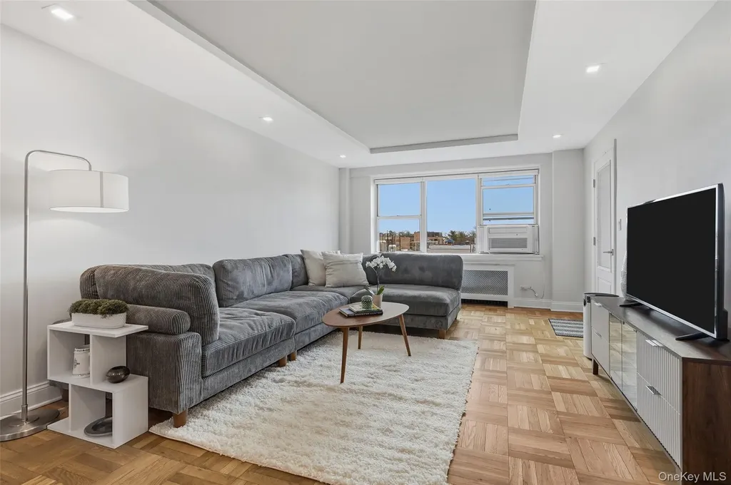 2 Washington Square Larchmont NY 10538