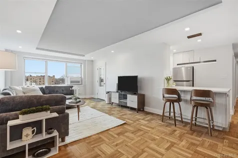 2 Washington Square Larchmont NY 10538