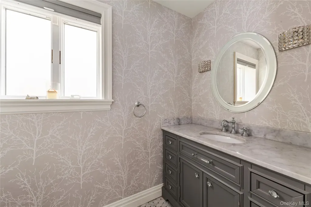 15496 Riverside Drive Whitestone NY 11357