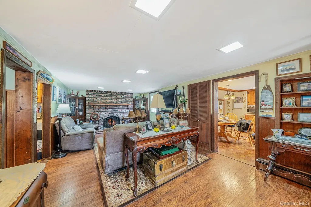 43 Wiggins Avenue Patchogue NY 11772
