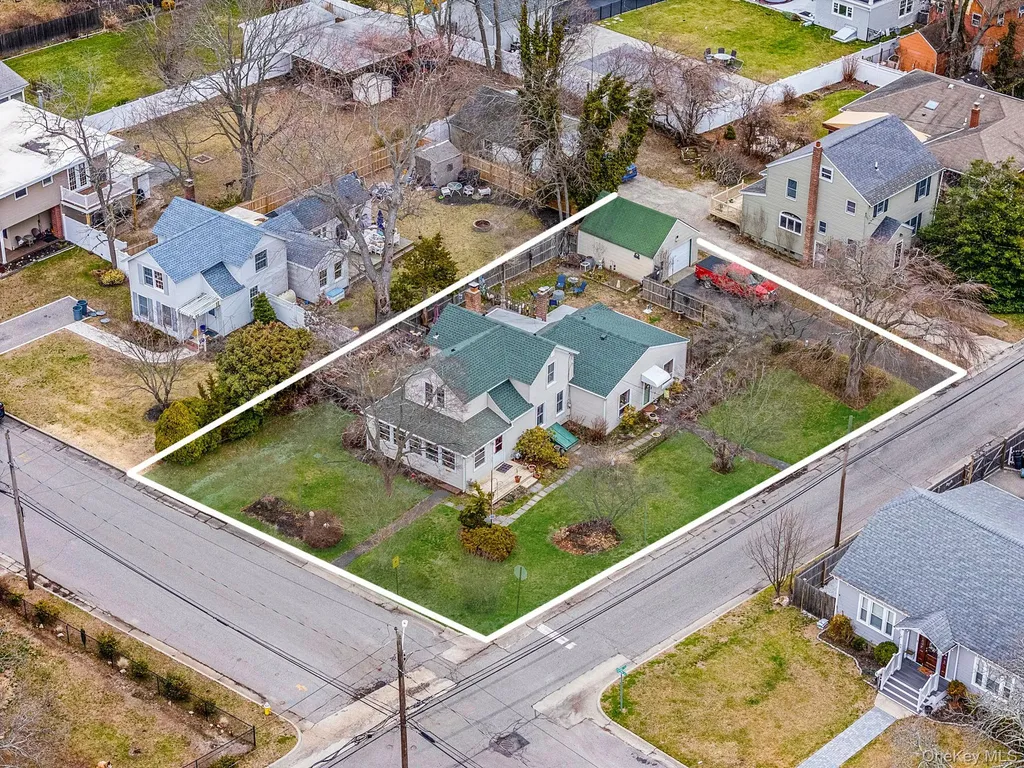 43 Wiggins Avenue Patchogue NY 11772