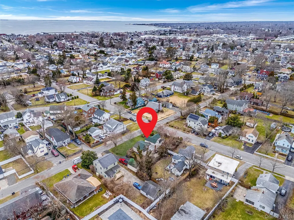 43 Wiggins Avenue Patchogue NY 11772