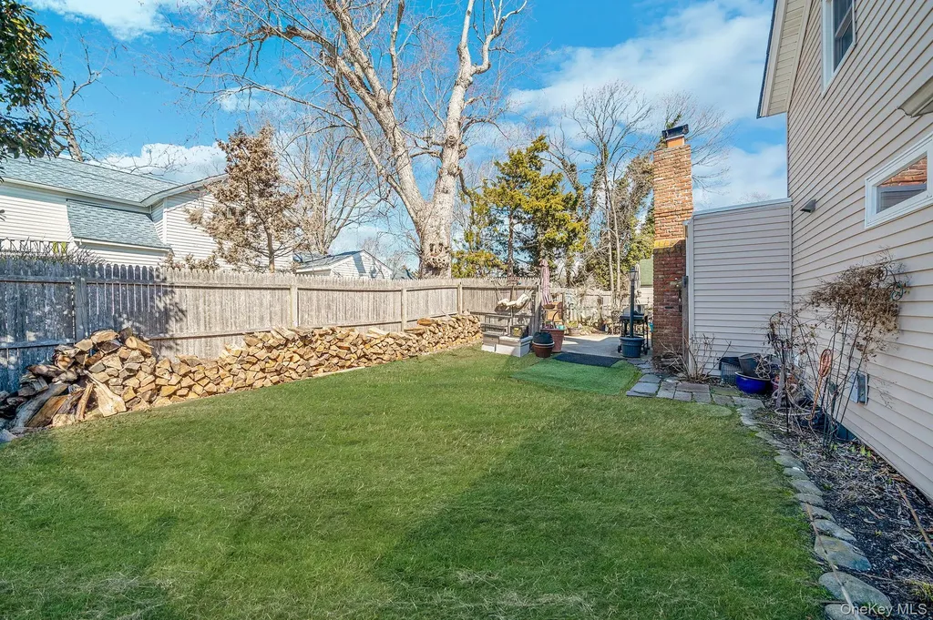 43 Wiggins Avenue Patchogue NY 11772