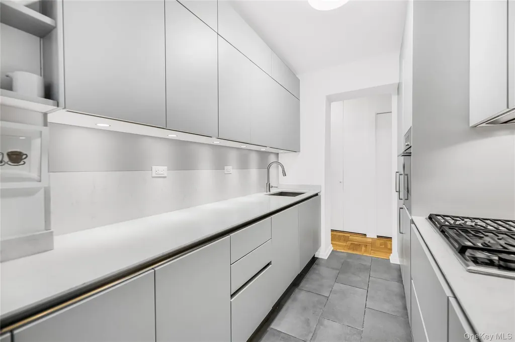 3901 Independence Avenue Bronx NY 10463