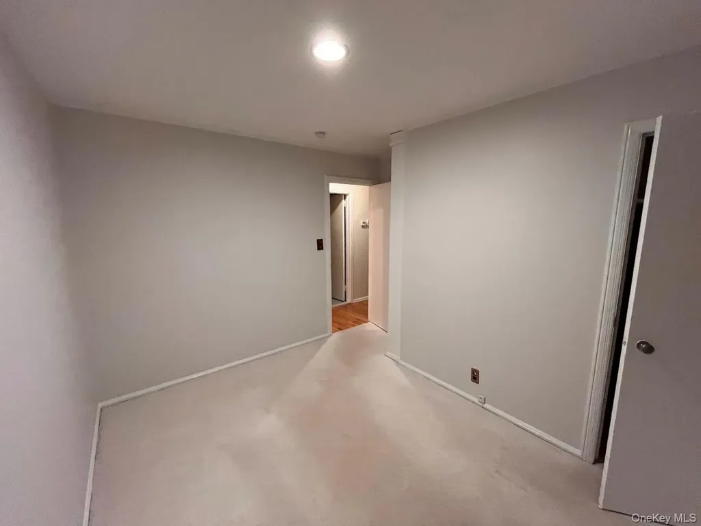 36 Coolidge Avenue Glen Head NY 11545