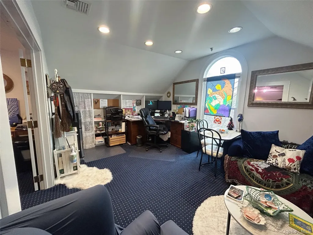 75 N Middletown Road Nanuet NY 10954