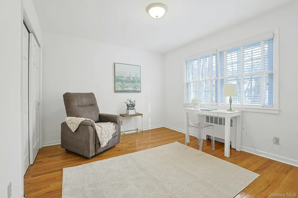 9 Robins Crescent New Rochelle NY 10801